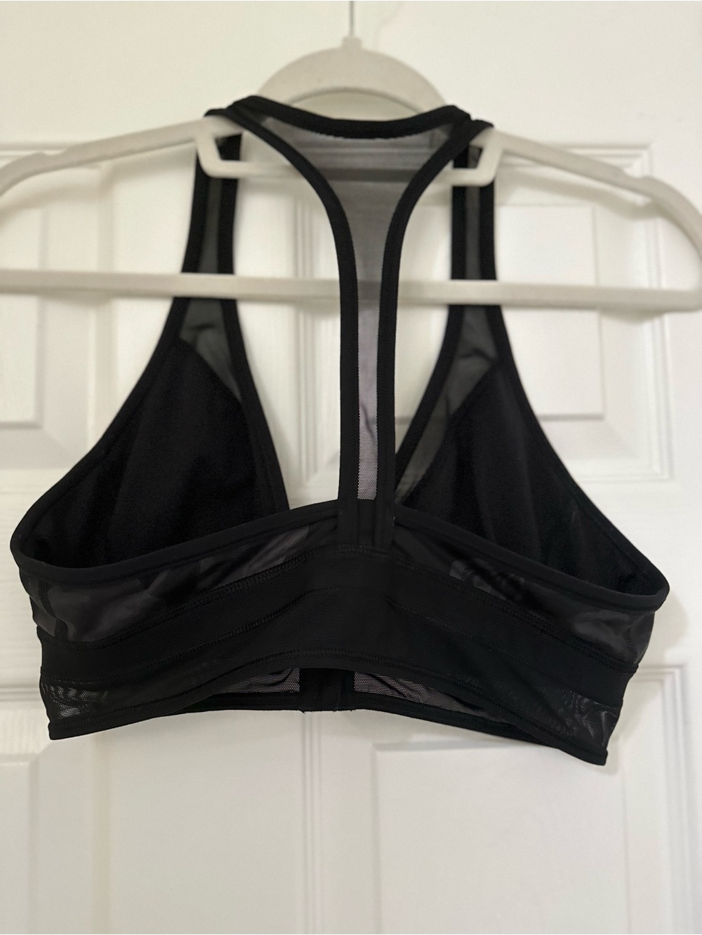 Preloved Lululemon Sz 10 Seek The Heat Bra - Inky Floral Soot Black $52 MSRP - Picture 4 of 6